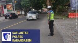 Pastiksn Kelancaran Arus Lalulintas, Unit Turjawali Sat Lantas Lakukan Gatur Lalin di Pos 3 Patung Salak Jasri