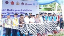 Pimpin One Way Nasional Arus Balik Lebaran, Kapolri Himbau Pemudik untuk Mengutamakan Keselamatan