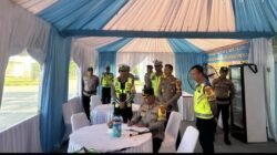 Kapolres Mesuji Di Dampingi Wakapolres Melaksana Kan Kunjungan Kerja Sekaligus Pengecekan Langsung Arus Balik Lalu Lintas Di Pos Pelayanan Rest Area 234