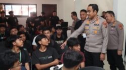 Penuh Kehangatan dan Edukatif, Kapolres Karangasem Sapa Peserta Turnamen E-Sport Berikan Pesan Kamtibmas
