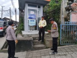 Pastikan Situasi Kamtibmas Tetap Kondusif, Polsek Selat Intensifkan Patroli 