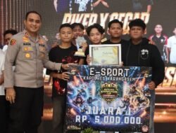 Resmi Tutup Turnamen Mobile Legend Kapolres Karangasem Cup 2026, Kapolres Karangasem Serahkan Hadiah kepada Sang Juara “Mobile Legend” dan Pemenang Lomba Video Keselamatan