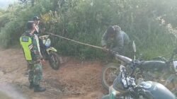 Babinsa Koramil 07/Atu Lintang Gelar Komsos Bersama Warga Desa Merah Mege