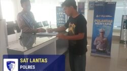 Pelayanan Humanis Personil Lantas Berikan Panduan, kepada Setiap Pemohon SIM di Satpas Polres Karangasem