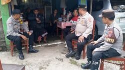 Kapolsek Selat Bersama Anggotanya Gelar Patroli, Berikan Pesan Kamtibmas kepada Masyarakat 