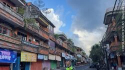 Satlantas Polres Karangasem Atensi Pos Sore dan Gatur Lalin, di Pasar Senggol Jalan Gajah Mada Amlapura