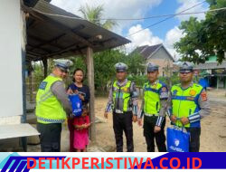 Lanjutkan Tradisi Kebagian, Sat Lantas Polres Mesuji Gelar “TASI BERKAH”, Bagikan Beras Kepada Warga Kurang Mampu