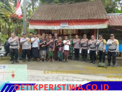 Perkuat Sistem Keamanan, Melalui Jum’at Curhat, Kapolsek Rendang Dialogis dengan Warga Dusun Abuan Desa Rendang.
