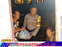 Melalui Bhabinkamtibmas Polsek Rendang Serahkan Bantuan Sosial Kepada Warga Kurang Mampu