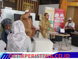 Paguyuban Pedagang Semambung Geruduk Kantor PU SDA Gresik, Pertanyakan Dasar Penertiban Kios