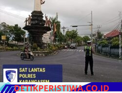 Pastikan Kelancaran Arus Lalu Lintas, Personil Lantas Lakukan Gatur Lalin di Ktl 2