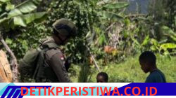 Sentuhan Humanis Melalui Patroli Dialogis, Satgas Damai Cartenz dalam Menjaga Keamanan di Sinak