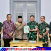 Danrem 011/Lilawangsa dan Bupati Bireuen Serahkan Sertifikat Hibah Aset TNI
