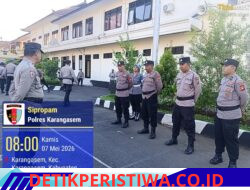 Tingkatkan Kualitas dan Kedisiplinan Personel, Propam Lakukan Pengawasan Apel Fungsi Personil Polres Karangasem