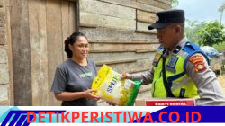 Polsek Belitang III Berikan Sembako Kepada Warga Kurang Mampu Dalam Rangka Menyambut HUT Bhayangkara Ke – 80 Tahun