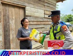 Polsek Belitang III Berikan Sembako Kepada Warga Kurang Mampu Dalam Rangka Menyambut HUT Bhayangkara Ke – 80 Tahun