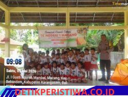 Bangkitkan ceriaan dan Keamanan, Bhabinkamtibmas Polsek Bebandem Pantau Giat “Kemah Sehari” di TK N 1 Macang