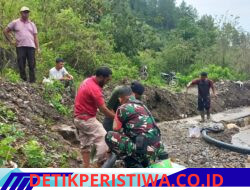 Babinsa Koramil 01/Lut Tawar Gelar Karya Bakti Bersama Warga di Desa Mendale