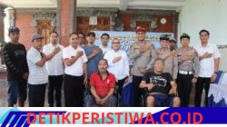 Sentuhan Kemanusiaan, Kapolres Karangasem Serahkan Kursi Roda kepada Warga Desa Kubu yang Lumpuh 