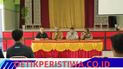 Satlantas Polres Gresik Gencarkan Police Goes To School untuk Tekan Angka Kecelakaan Pelajar