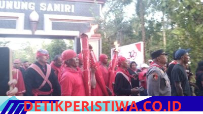 Prosesi Perayaan Pattimura yang ke-209 Penyalaan Obor Dilakukan di Gunung Saniri, Akan Dikelilingkan ke Seluruh Penjuru Pulau Saparua
