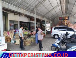 Jaga Keamanan Wilayah Hukumnya, Polsek Selat Rutin Gelar Patroli 