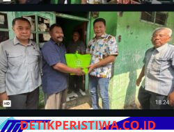 Bupati Sidoarjo Subandi Sidak RTLH dan Salurkan Bantuan Kursi Roda untuk Warga Wonoayu