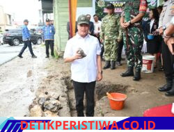 Bupati Humbahas Letakkan Batu Pertama Pembangunan Rumdis Danramil 05 Doloksanggul