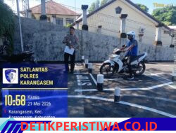 Pastikan Kelayakan dan Kemampuan Berkendara, Satpas SIM Polres Karangasem Berikan Uji Praktek kepada Pemohon SIM Baru 
