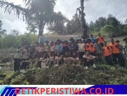 ‎Koramil 04/Bintang Bersama Forkopimcam dan Masyarakat Gelar penanaman Pohon di Desa Kala Bintang