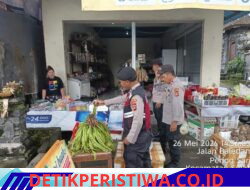 Melalui Patroli Barcode, Polsek Selat Sampaikan Himbauan Kamtibmas dan Sosialisasikan Bahaya Narkoba kepada Masyarakat 