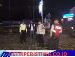 Tingkatkan Keamanan Wilkumnya,  Polsek Selat Intensifkan Blue Light Patrol 