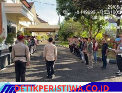 Awali dan Akhiri Pelaksanaan Tugas, Anggota Lantas Polres Karangasem Laksanakan Apel Serah Terima Tugas Jaga