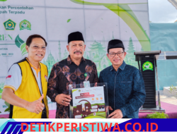 Dalam Rangka menyambut Hari Raya Tri Suci Waisak 2570 BE, Permabudhi Sulsel Gandeng Pesantren di Makassar Canangkan Eco Pesantren