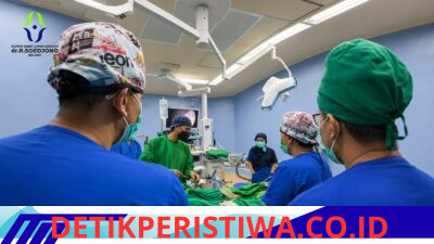 Operasi Darurat Usus Buntu Berlangsung Sukses, Tim Medis Bergerak Cepat Tangani Pasien Berisiko Tinggi