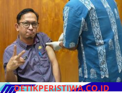 RSUD dr. R. Soedjono Selong Gelar Vaksinasi MR, Direktur Beri Contoh kepada Seluruh Pegawai