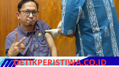 RSUD dr. R. Soedjono Selong Gelar Vaksinasi MR, Direktur Beri Contoh kepada Seluruh Pegawai