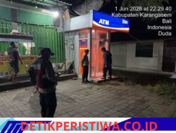 Tingkatkan Kondusifitas Keamanan Wilkumnya Polsek Selat Rutin Gelar Blue Light Patrol 