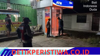 Tingkatkan Kondusifitas Keamanan Wilkumnya Polsek Selat Rutin Gelar Blue Light Patrol 