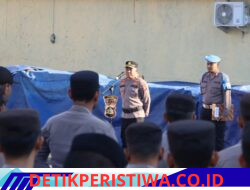 Pimpin Apel Pagi, Wakapolres Karangasem Tekankan Berikan Layanan Prima dan Disiplin Personel