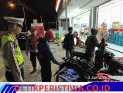 Cegah dan Antisipasi Gangguan Kamtibmas, Polsek Rendang Pantau Situasi Wilayah Melalui Patroli Kamtibmas