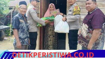 Door to Door, Kapolsek Idi Rayeuk Tebar Kepedulian Lewat Program Jum’at Berkah