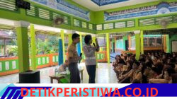 Melalui Program Police Goes To School Safety Riding, Sat Lantas Polres Karangasem Berikan Pemahaman Etika Berlalulintas kepada Siswa Siswi MTSN Karangasem