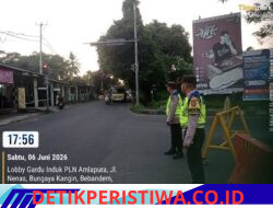Sinergi Tanpa Batas, Personel Polsek Bebandem Amankan Jalur Akhir Pekan di Jalur 11 Kecicang Islam