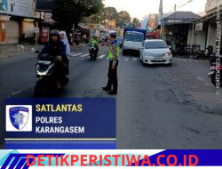 Rutinitas Anggota Lantas Polres Karangasem Laksanakan Gatur Pagi di Simpang Tiga BTN Taman Asri Karangasem