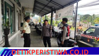 Melalui Patroli Barcode, Polsek Selat Dukung Operasi Patuh Agung 2026 dan Wujudkan Ketertiban Kamseltibcarlantas 
