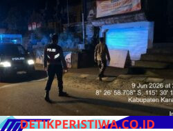 Jaga Kondusifitas Wikumnya, Polsek Selat Intensifkan Blue Light Patrol di Wilayah Desa Duda Timur pada Malam Hari