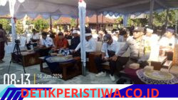 Dukung Dunia Pendidikan, Bhabinkamtibmas Desa Sidemen Hadiri Pelepasan Siswa SMP Negeri 1 Sidemen