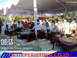 Dukung Dunia Pendidikan, Bhabinkamtibmas Desa Sidemen Hadiri Pelepasan Siswa SMP Negeri 1 Sidemen