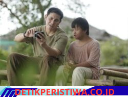 Di Tengah Indonesia yang Semakin Berat, Tanah Runtuh Mengajak Kita Melihat Dunia dari Sudut Pandang Cinta Lewat Sosok Anak Down syndrome